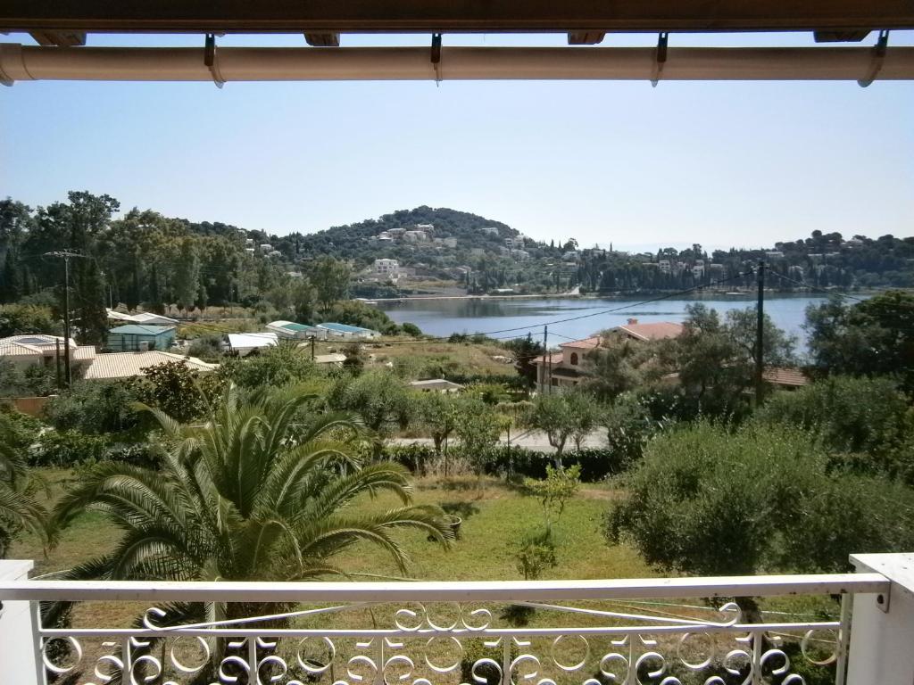 Athineos Apartments Kommeno  Ruang foto