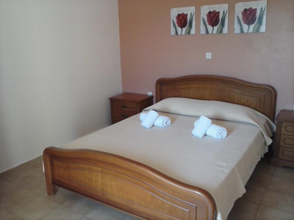 Athineos Apartments Kommeno  Bagian luar foto